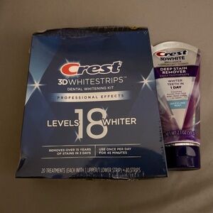 Crest dental whitening kit and crest 3D brilliance toothpaste